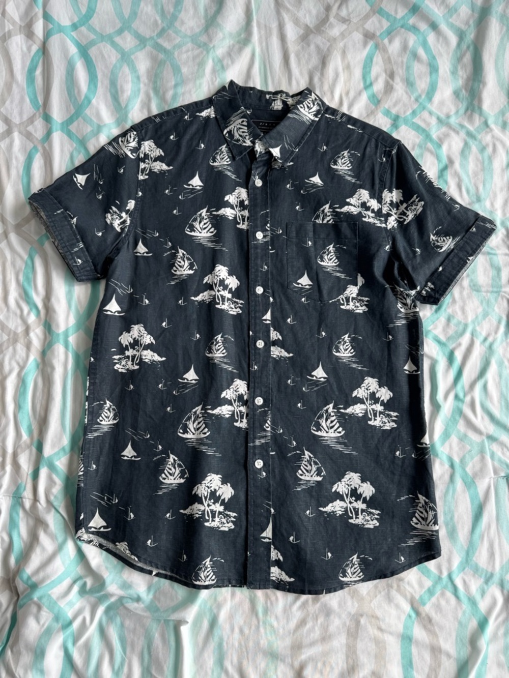Forever 21 Black Short-Sleeve Button-Down with White Sailboat Print